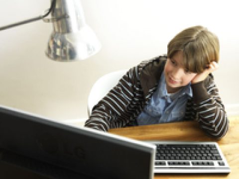 Schon von den Mindestanforderungen an Energieeffizienz von Computer und Server gehört?