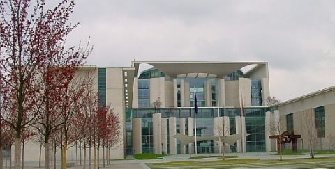 Sonnenstrom vom Kanzleramt(sdach)
