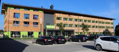 Passivhaus-Hotel für Abenteurer