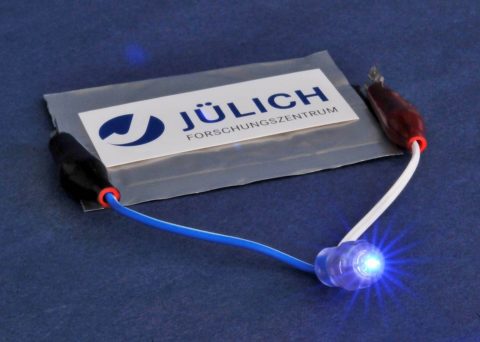 Neue Feststoff-Lithium-Ionenbatterie mit Keramik-Elektrolyt