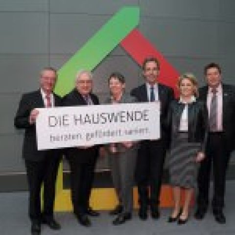 Und Aktion! „Die Hauswende“  – die erste gewerkeübergreifende Info-Kampagne zur energetischen Sanierung ist gestartet