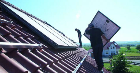 Recyclingkreislauf einer Photovoltaikanlage