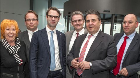 Energiewende im Dialog: Sigmar Gabriel bei SMA