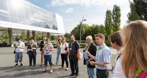 Netzwerken in netzautarker Solar Academy: das Barcamp Renewables 2014