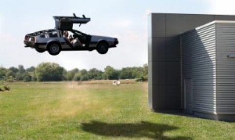 Kult-Auto: Der Delorean aus „Zurück in die Zukunft“ als Elektroauto!