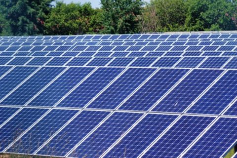 Direktvermarktung von Solarstrom schon ab 100 kWp verpflichtend