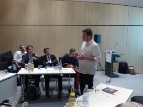 Was hilft der Diskussion um energetische Gebäudesanierung für ein positives Bild?