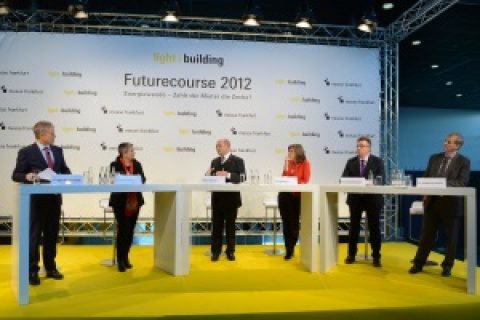Weltleitmesse für Licht und Gebäudetechnik mit Fokus auf Energieeffizienz und Integration erneuerbarer Energien