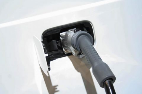 Umfrage der TU Dreden zu Preismodellen und Abrechnungsformen für Ladevorgänge von Elektroautos