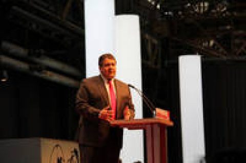 Gabriel wird Wirtschafts- und Energieminister