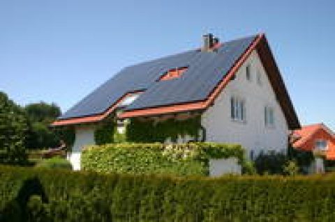 Photovoltaik und Blockheizkraftwerke kombinieren