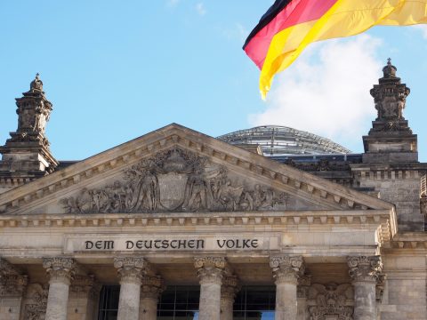 Ausschreibungsmodell total: Wind gegen Sonne