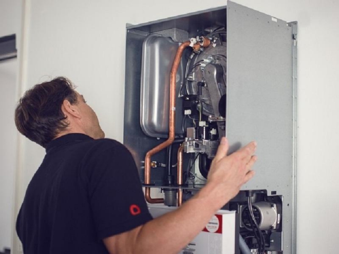 Bei Sanierungen im Bestand wird häufig auf den alten Energieträger gesetzt -wie hier Erdgas. So kann die Wärmewende nicht vorankommen. Foto: Thermondo