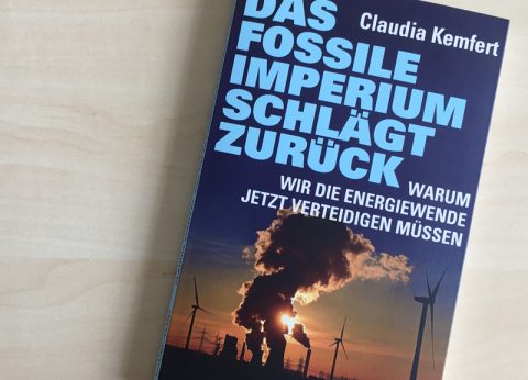 „Das fossile Imperium schlägt zurück“ – eine Buchbesprechung