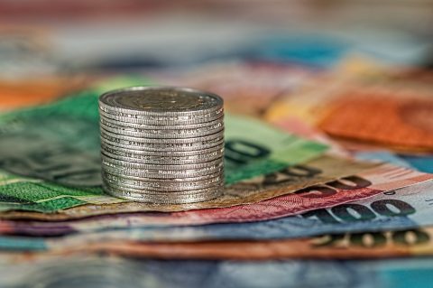 „Stromcheck für Haushalte“ deckt online individuelle Sparpotenziale auf