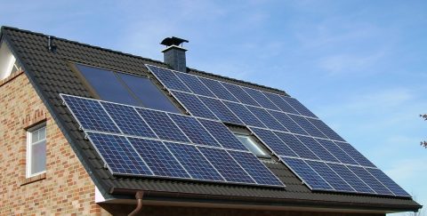 Schon eine Million Eigenheime ernten Solarstrom